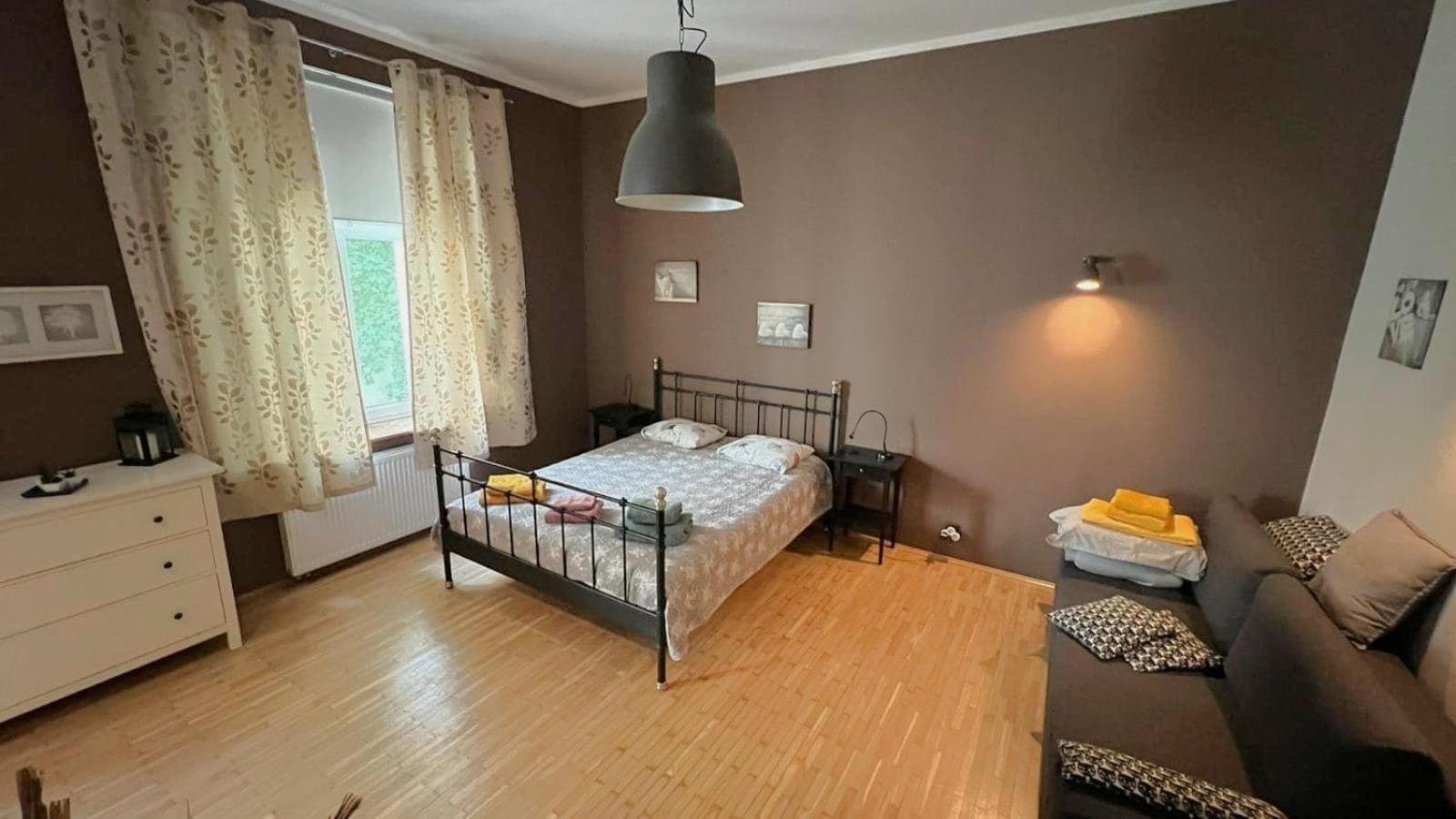 Elpida Climatic Appartment Cracovia Esterno foto